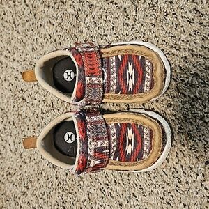 Toddler size 5M Twisted X shoes